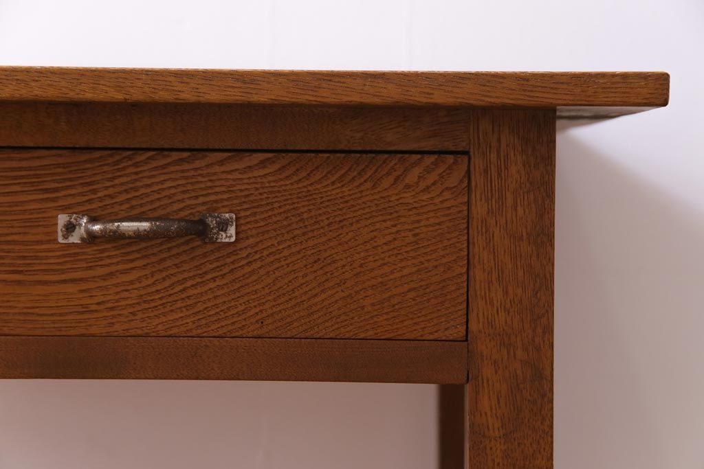 アンティーク家具　昭和初期　栓材　シンプルで素朴な雰囲気が魅力の平机(デスク、在宅ワーク、在宅用作業台)