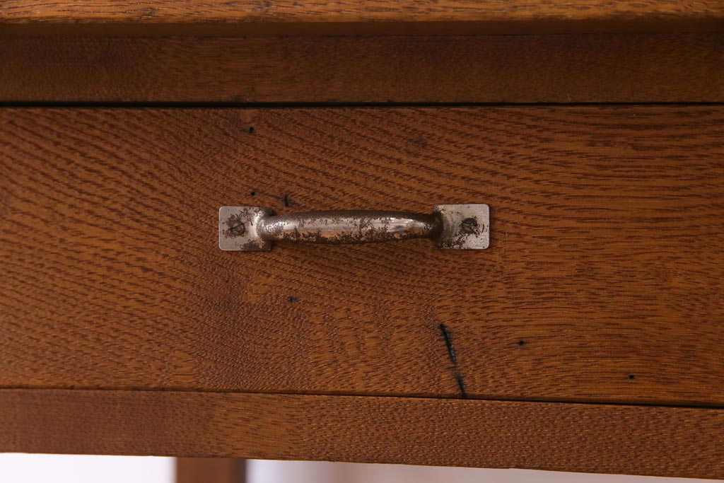 アンティーク家具　昭和初期　栓材　シンプルで素朴な雰囲気が魅力の平机(デスク、在宅ワーク、在宅用作業台)