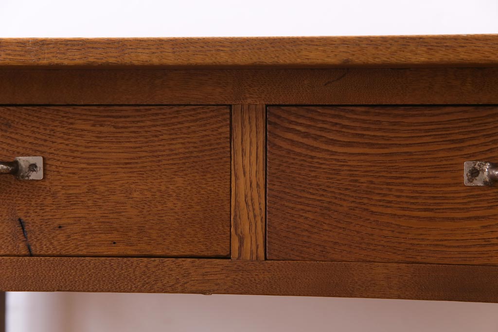 アンティーク家具　昭和初期　栓材　シンプルで素朴な雰囲気が魅力の平机(デスク、在宅ワーク、在宅用作業台)