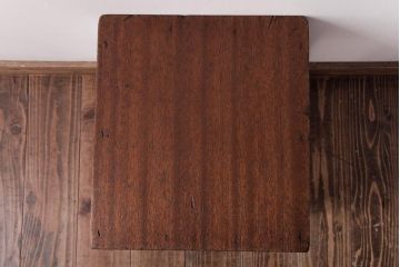 昭和中期　ペイント家具　ナチュラルな雰囲気が可愛らしい角スツール(淡い水色)