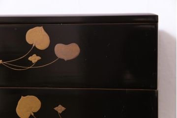 和製アンティーク　丸に二本杉紋　二葉葵　共箱付き重箱(和食器、漆器)