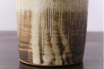 アンティーク雑貨　昭和期　笠間焼　記念品　荒田耕治作　一輪挿(花瓶、花器)(3)