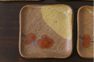 美品　昭和期　笠間焼　中野晃嗣　共箱付き梅文銘々皿(小皿、豆皿、和食器)5枚セット