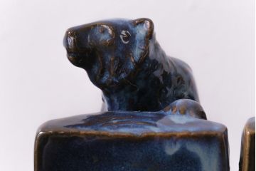 アンティーク雑貨　昭和初期　北日本汽船株式会社　記念品　陶器製ブックエンド(本立て)