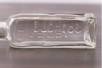 アンティーク雑貨　イギリスビンテージ　ブロカントスタイルにおすすめな小瓶2つセット(ソースボトル、硝子瓶、ガラスビン)
