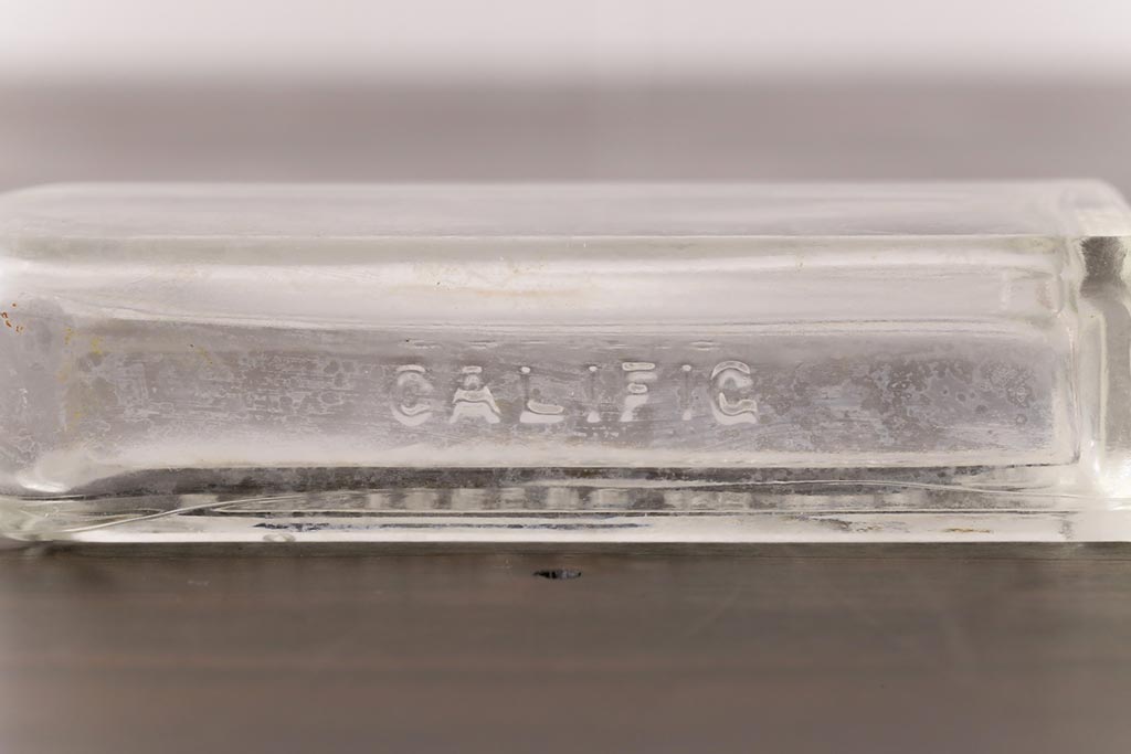 アンティーク雑貨　ビンテージ　CALIFORNIA FIG SYRUP　ディスプレイに活躍するガラスビン(瓶、ボトル)2本セット