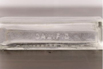 アンティーク雑貨　ビンテージ　CALIFORNIA FIG SYRUP　ディスプレイに活躍するガラスビン(瓶、ボトル)2本セット