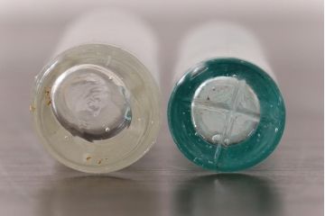 アンティーク雑貨　イギリスビンテージ　スリムで格好良いボトル(ガラスビン、瓶)2本セット