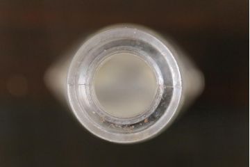 アンティーク雑貨　ビンテージ　気泡入りで味のある小さなボトル(ガラスビン、瓶)2個セット