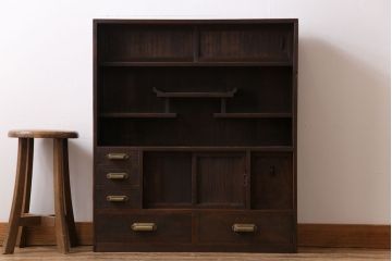 アンティーク家具　和製アンティーク　倹飩付き　経年により味わいを増したヒノキ材製の茶棚(茶箪笥、飾り棚、収納棚)
