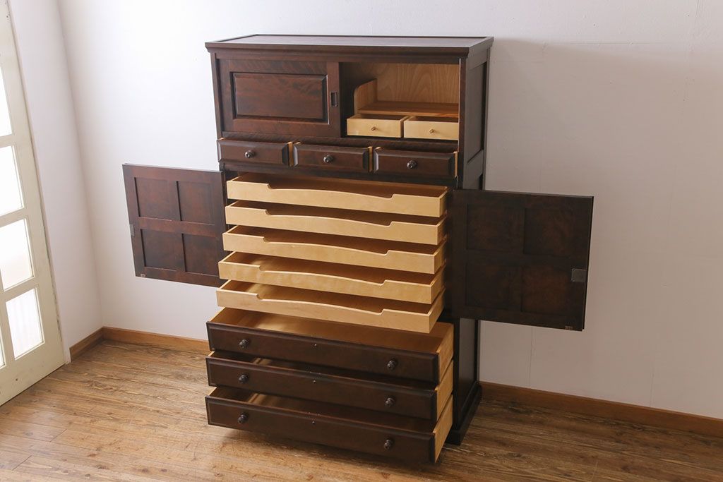 中古　北海道民芸家具　衣装盆付き3段重ねチェスト(衣装箪笥・整理タンス・着物箪笥)(定価約90万円)(2)