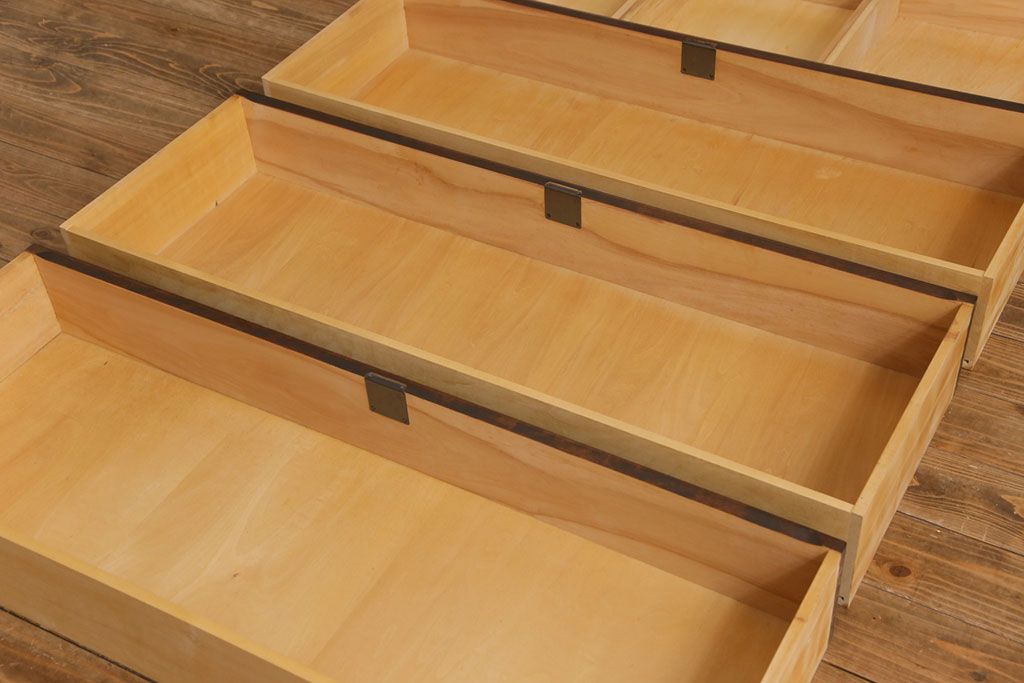 中古　北海道民芸家具　衣装盆付き3段重ねチェスト(衣装箪笥・整理タンス・着物箪笥)(定価約90万円)(2)