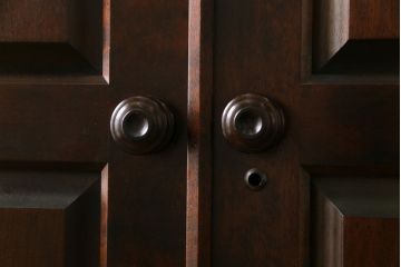 中古　北海道民芸家具　衣装盆付き3段重ねチェスト(衣装箪笥・整理タンス・着物箪笥)(定価約90万円)(2)