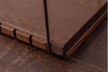 アンティーク雑貨　昭和レトロ　ナラ材　シャビーな質感のシンプルなブックスタンド(本立て)