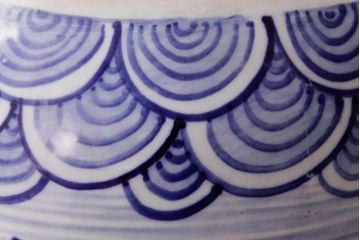 アンティーク雑貨　昭和初期　和の雰囲気を高める山水図の瀬戸火鉢(鉢カバー)