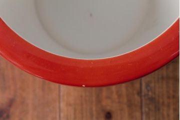 アンティーク雑貨　ノリタケ・則武(日陶)　鶴の図　朱色が目を引く小振りの瀬戸火鉢(手あぶり、鉢カバー)(1)