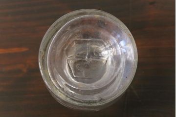 アンティーク雑貨　イギリスビンテージ　古びた質感が味わい深い小瓶(ガラスビン)3個セット