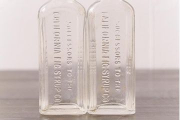 アンティーク雑貨　ビンテージ　CALIFORNIA FIG SYRUP　ディスプレイに活躍するガラスビン(瓶、ボトル)2本セット(1)