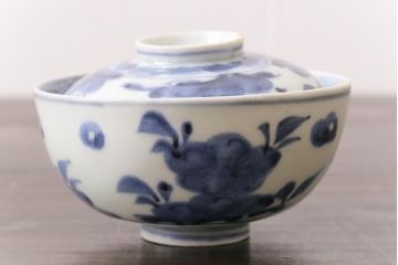和製アンティーク　江戸期　染付　優しい色合いが親しみ感じる蓋茶碗2客セット(和食器)