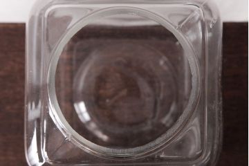 アンティーク雑貨　昭和　レトロな雰囲気を放つガラスビン(角瓶、キャニスター)(1)