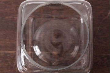 アンティーク雑貨　昭和　レトロな雰囲気を放つガラスビン(角瓶、キャニスター)(2)