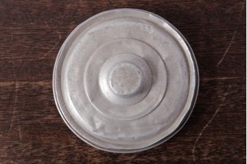 アンティーク雑貨　昭和　レトロな雰囲気を放つガラスビン(角瓶、キャニスター)(2)