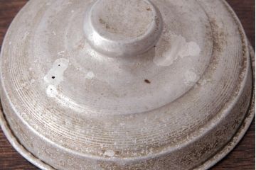 アンティーク雑貨　昭和レトロ　ノスタルジックな雰囲気漂う丸型ガラスビン(ガラス瓶、キャニスター)(1)