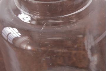 アンティーク雑貨　昭和レトロ　ノスタルジックな雰囲気漂う丸型ガラスビン(ガラス瓶、キャニスター)(1)