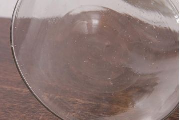 アンティーク雑貨　昭和レトロ　ノスタルジックな雰囲気漂う丸型ガラスビン(ガラス瓶、キャニスター)(1)