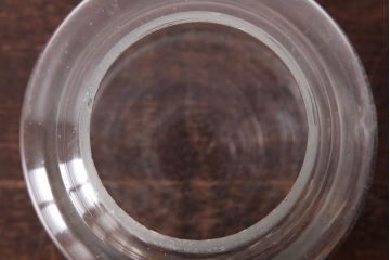 アンティーク雑貨　昭和レトロ　ノスタルジックな雰囲気漂う丸型ガラスビン(ガラス瓶、キャニスター)(2)