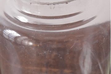 アンティーク雑貨　昭和レトロ　ノスタルジックな雰囲気漂う丸型ガラスビン(ガラス瓶、キャニスター)(2)