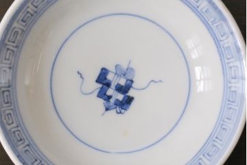 古民具・骨董　幕末明治期　味のある絵柄のアンティーク蓋付茶碗2客セット(和食器)(1)