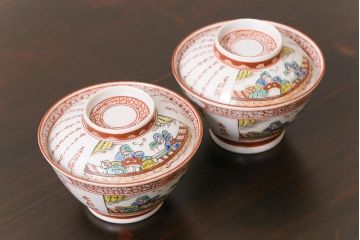 幕末明治期　赤絵染付　味わいある絵柄の蓋茶碗2客セット(和食器)(3)