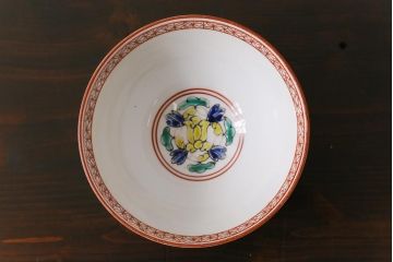 幕末明治期　赤絵染付　味わいある絵柄の蓋茶碗2客セット(和食器)(3)