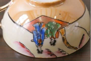 和製アンティーク　大正昭和初期　パールのように輝くカップ&ソーサー2客セット