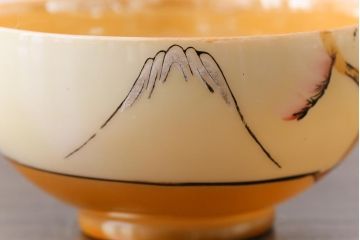 和製アンティーク　大正昭和初期　パールのように輝くカップ&ソーサー2客セット(1)