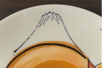 和製アンティーク　大正昭和初期　日本趣味の絵柄が魅力的なカップ&ソーサー2客セット(2)