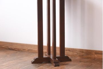 アンティーク家具　昭和中期　カバ材　大正ロマンの雰囲気漂うコーヒーテーブル(サイドテーブル)