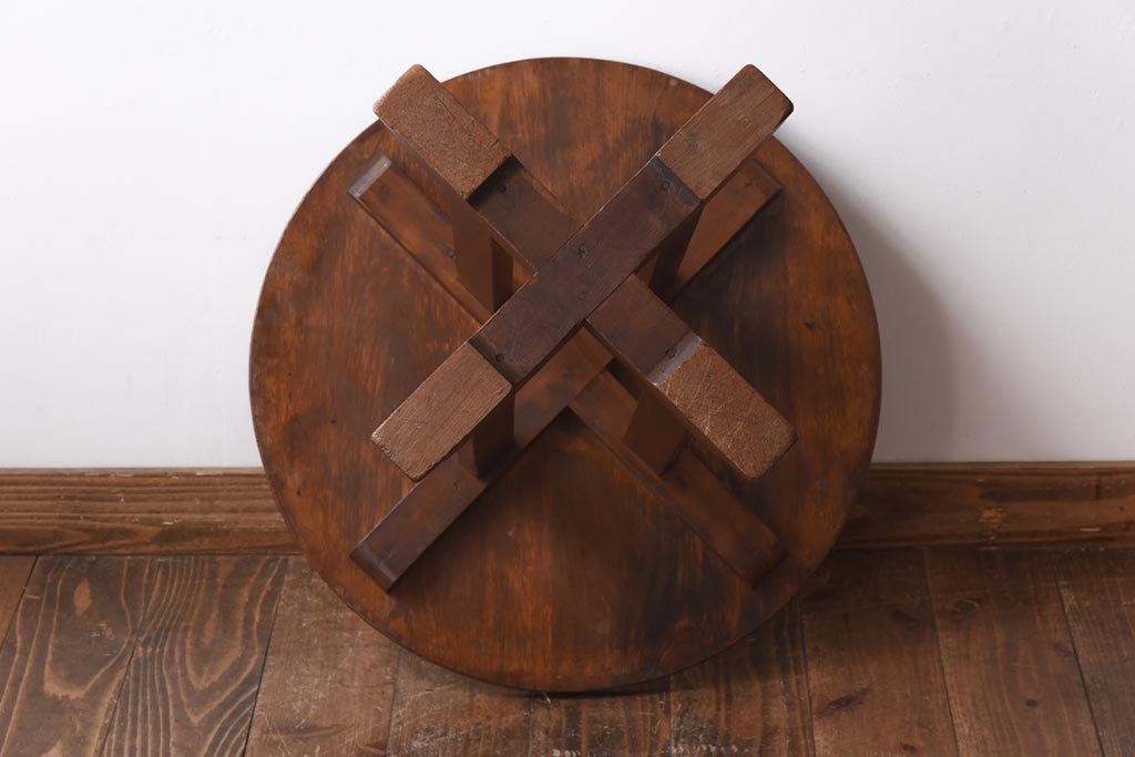 アンティーク家具　昭和中期　カバ材　大正ロマンの雰囲気漂うコーヒーテーブル(サイドテーブル)