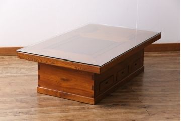 中古　総ケヤキ材　ガラス天板付き　四尺　杢目が美しい関西火鉢(長火鉢、囲炉裏、テーブル)(1)