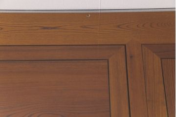 中古　総ケヤキ材　ガラス天板付き　四尺　杢目が美しい関西火鉢(長火鉢、囲炉裏、テーブル)(1)