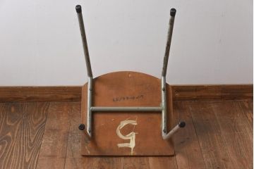 ヴィンテージ家具　イギリスビンテージ　素朴で懐かしさのあるスクールチェア(ワークチェア)(1)