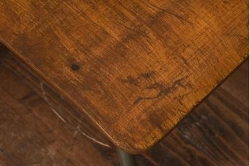 ヴィンテージ家具　イギリスビンテージ　素朴で懐かしさのあるスクールチェア(ワークチェア)(2)