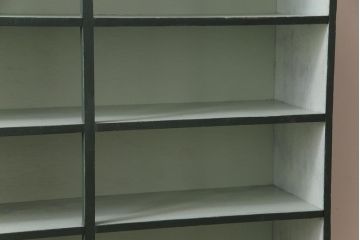 ペイント家具　5段　個性的なバイカラーがおしゃれな薄型オープンラック(飾り棚、収納棚)