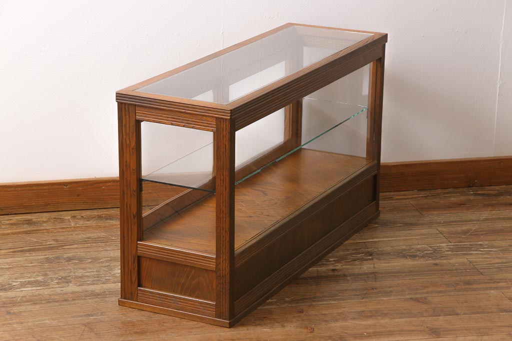 レトロ家具　昭和レトロ　引き出し付き　木の温もり溢れる薄型のガラスケース(飾り棚、陳列棚)