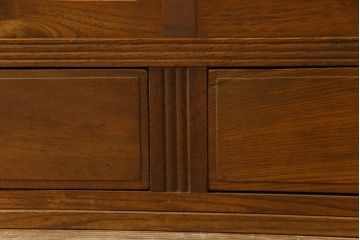 レトロ家具　昭和レトロ　引き出し付き　木の温もり溢れる薄型のガラスケース(飾り棚、陳列棚)