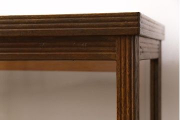 レトロ家具　昭和レトロ　素朴な佇まいが魅力の小振りなガラスケース(ショーケース、飾り棚、陳列棚)