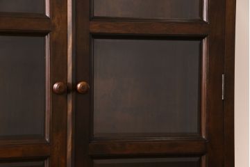 ビンテージ　松本民芸家具　深い色味が魅力的な小振りの本箱(飾り棚、食器棚、キャビネット)(定価約34万2千円)