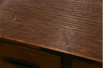 アンティーク家具　和製アンティーク　前面栗材鳥眼杢　リメイク　黒柿の縁が魅力的なローチェスト(ローボード、収納棚、引き出し)