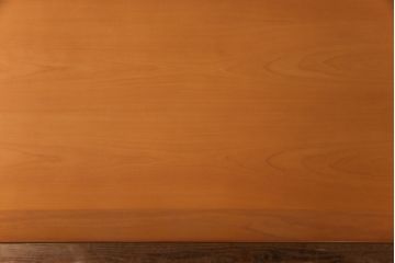 中古　富士ファニチア(FUJI FUNITURE)　カーブの脚が個性的な温もり溢れるダイニングテーブル(6人掛け)